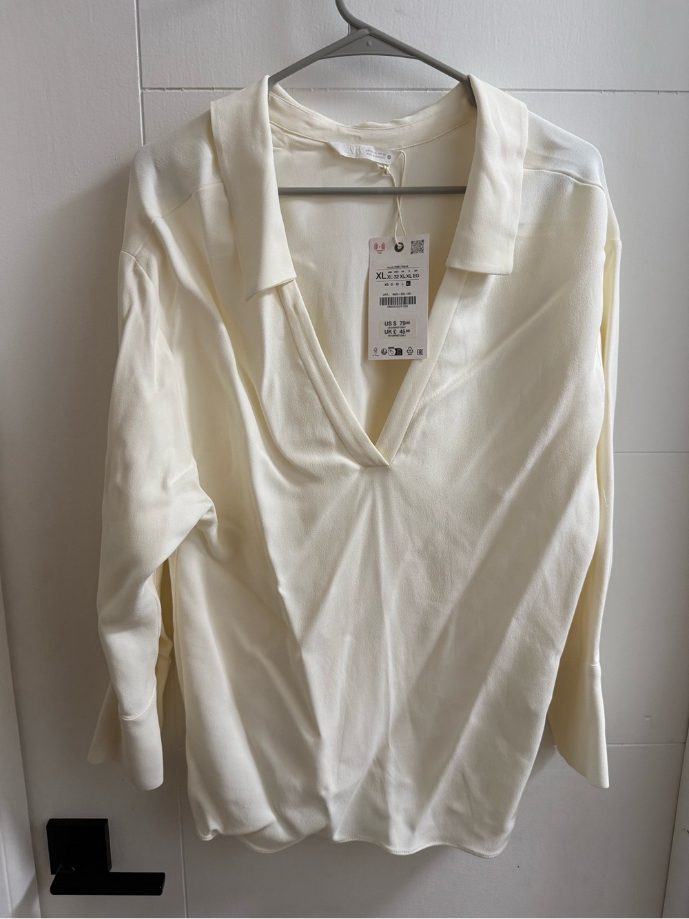 Zara Cream Button-Down V-Neck Polo Shirt